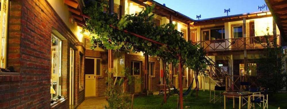 La Tosca Hostel Puerto Madryn Dış mekan fotoğraf